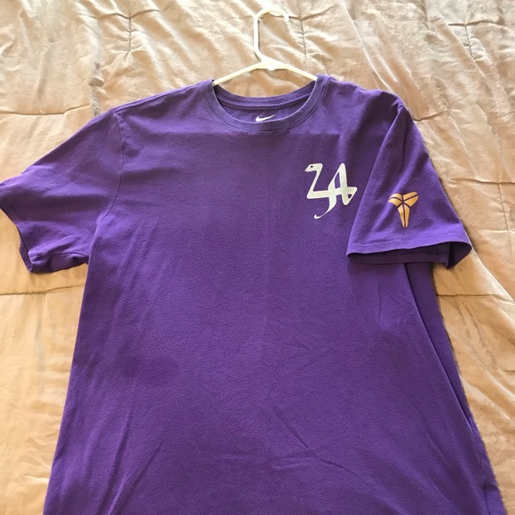 kobe bryant nike shirt